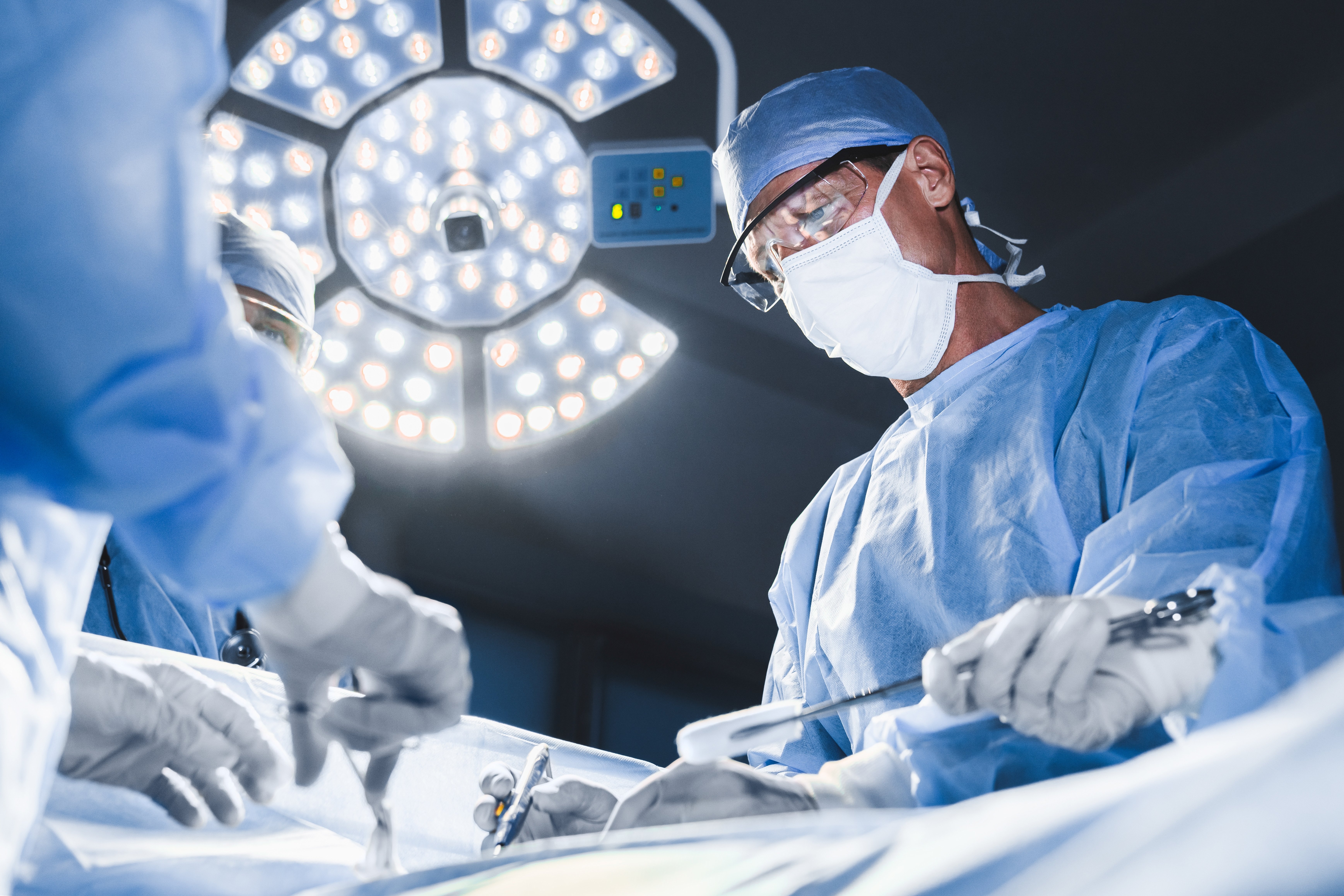 surgery-light-operating-room